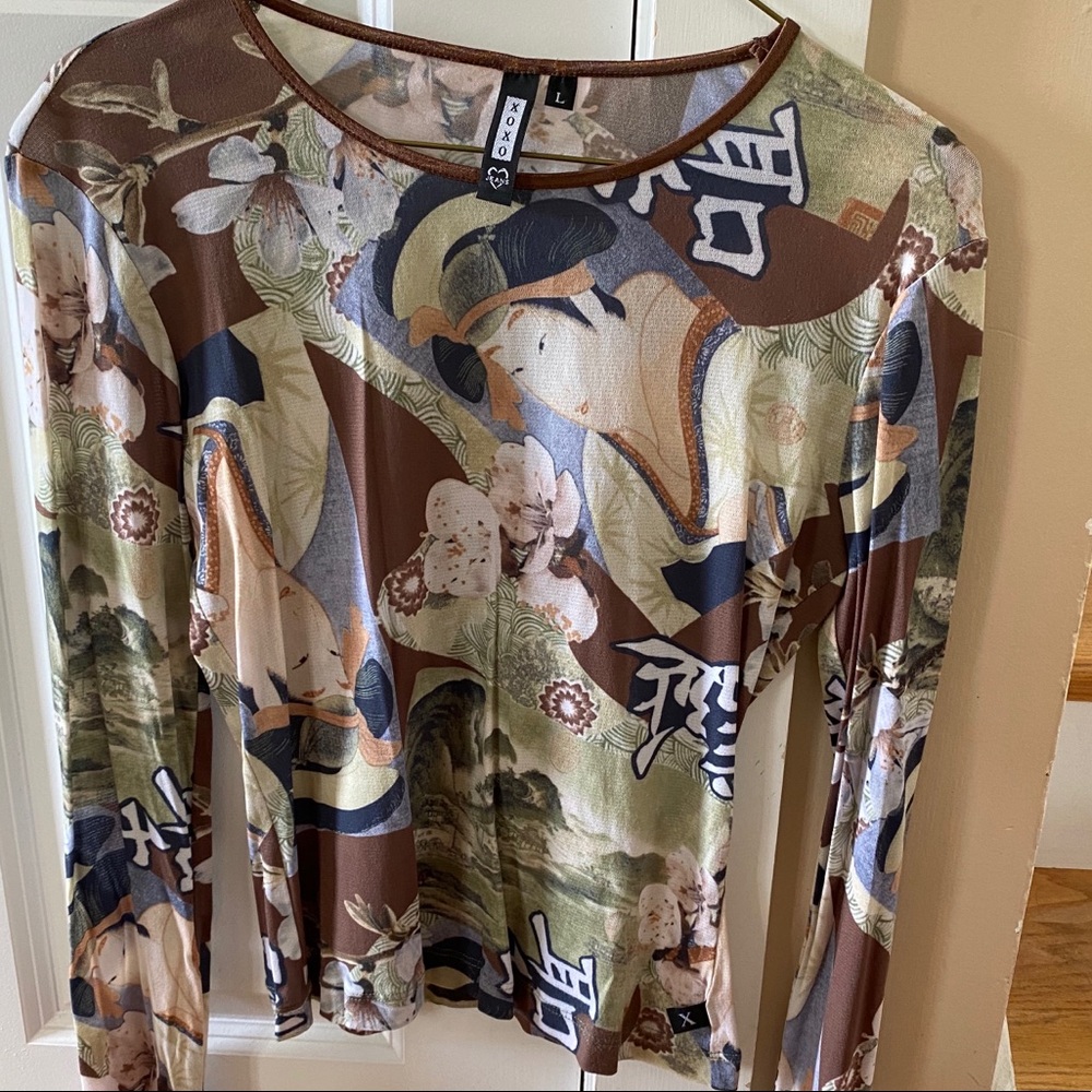 Long sleeve top